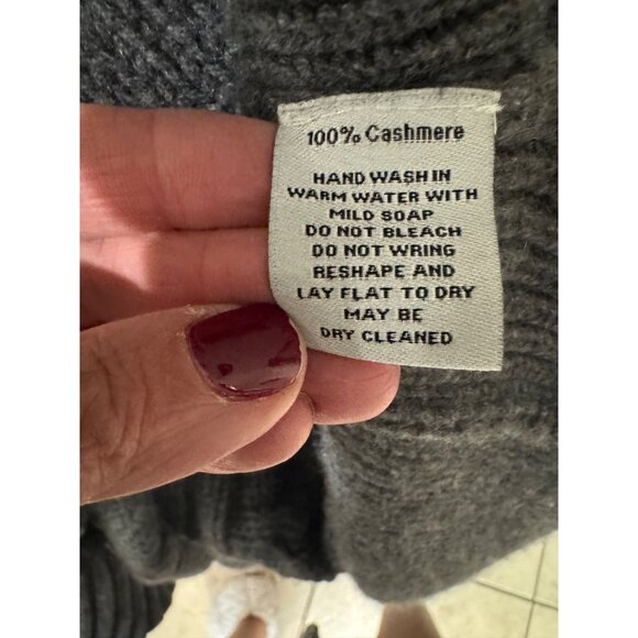 Claudia Nichole Gray Button Chunky Cable Knit Cardigan Sweater L 100% Cashmere - Picture 7 of 10